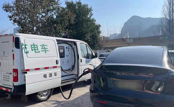 宁明汽车搭电